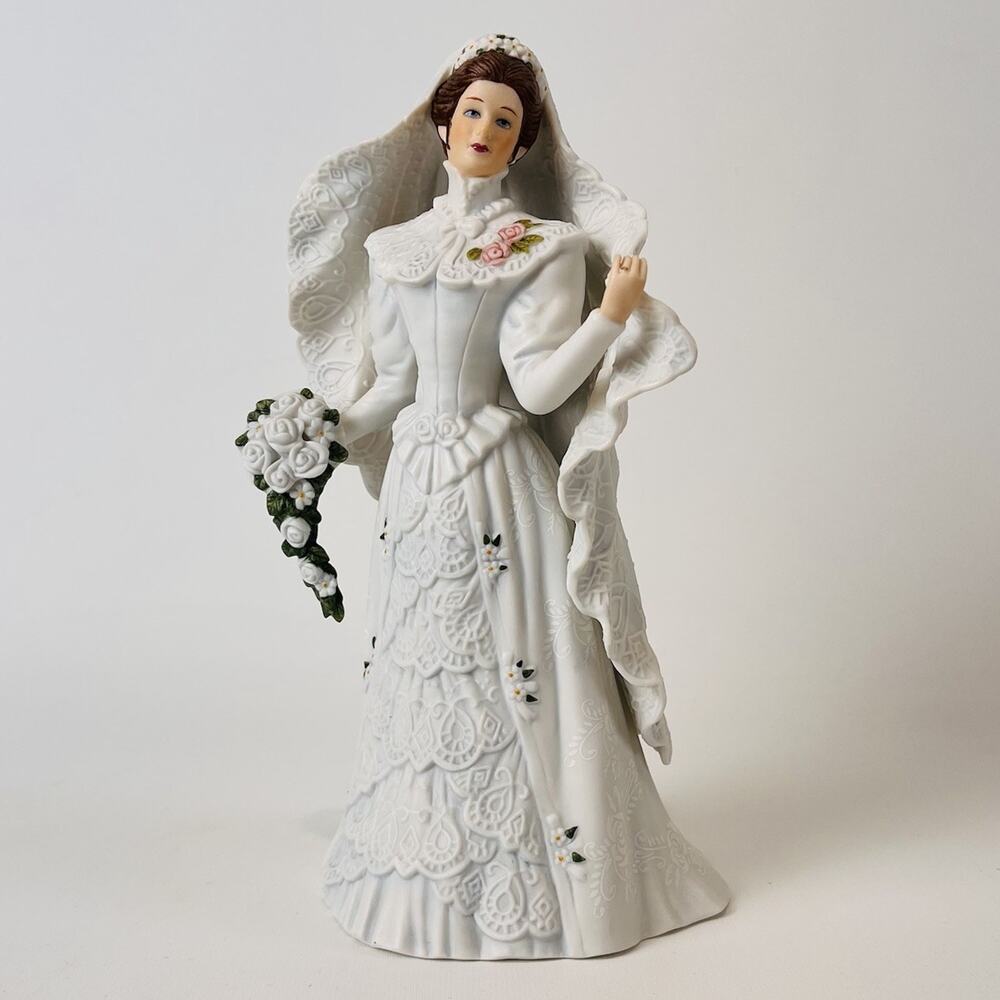 Lenox The Centennial Bride Porcelain Figurine 1987 American Fashion Bridal Mint!